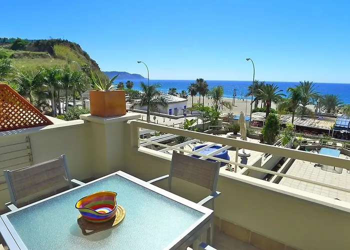 아파트 Burriana Front Line